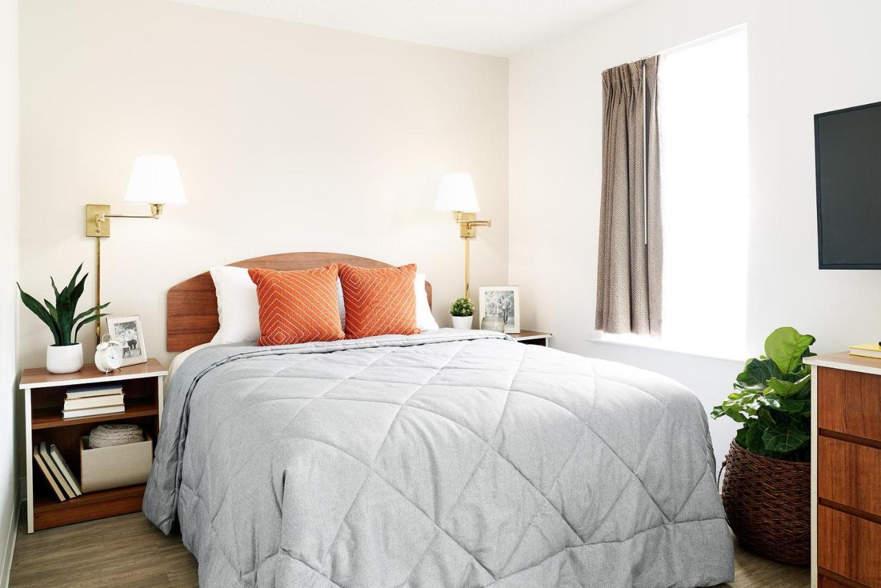 Intown Suites Extended Stay Austin Tx - Research Blvd Jollyville ภายนอก รูปภาพ
